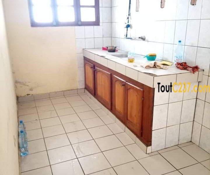 Appartement à louer à Makepe, Douala