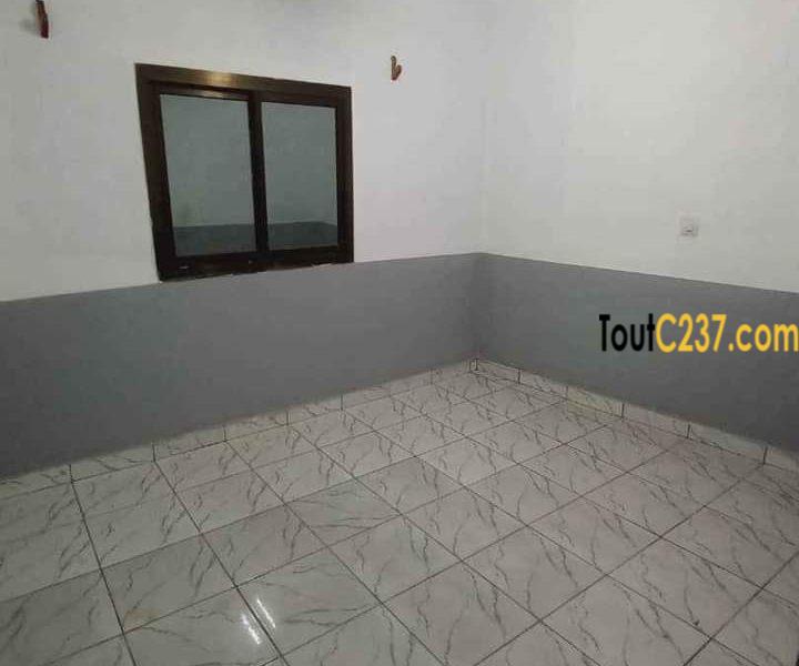 Appartement neuf entrée seule à louer à Makepe, Douala
