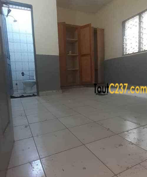 Appartement à louer à Logbessou, Douala