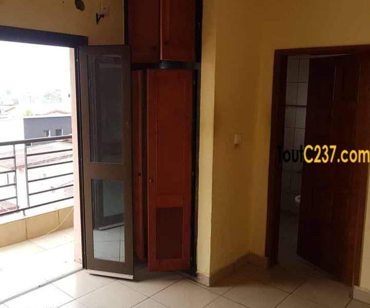 Appartement à louer à Bonamoussadi , Douala