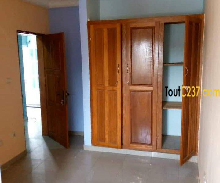 Appartement à louer à Akwa Nord, Douala