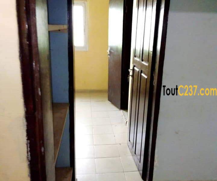 Appartement à louer à Makepe, Douala
