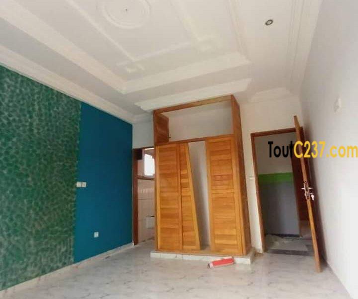 Appartement à louer à Makepe, Douala