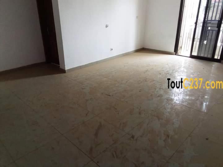 Appartement à louer à Kotto Residence, Douala