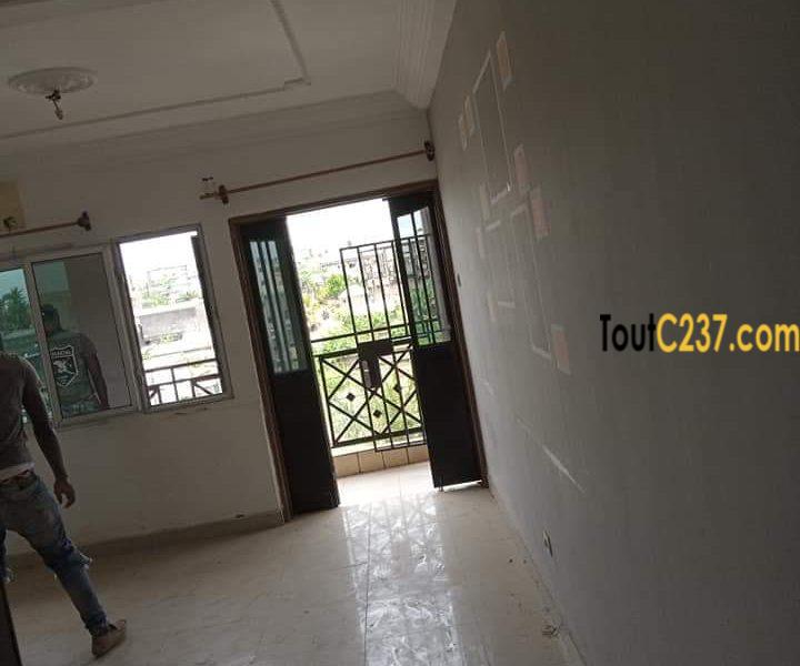 Appartement à louer à Bonamoussadi , Douala