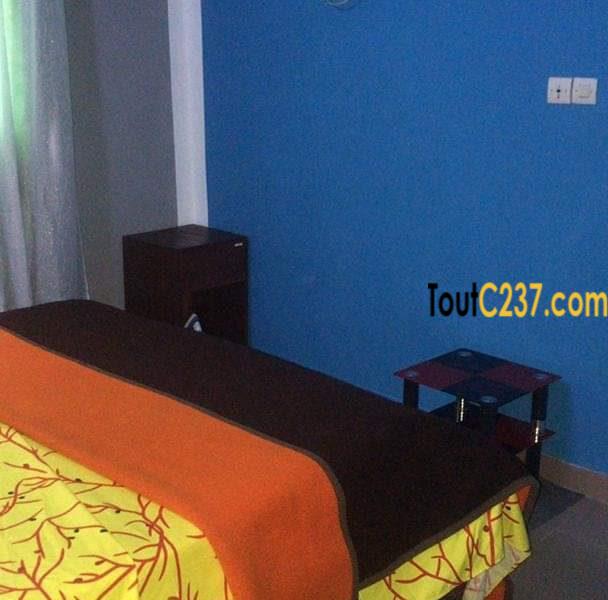 Studio Moderne Meublé à louer à Bonamoussadi, Douala