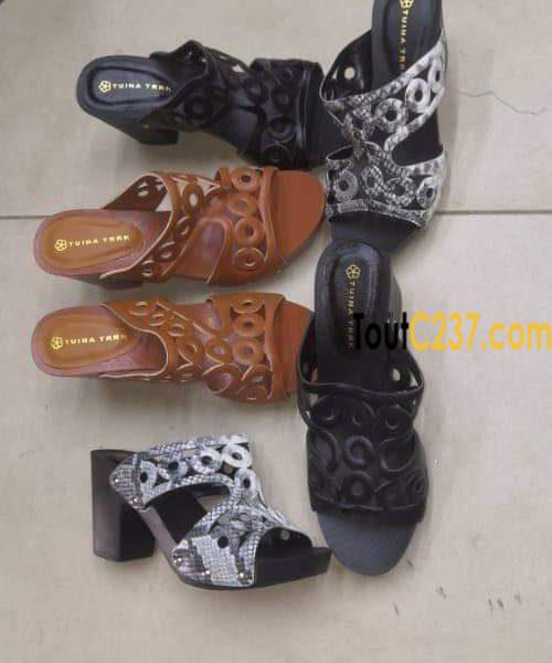 Chaussures ouvertes