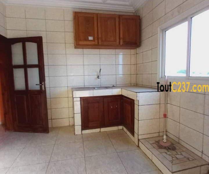 Appartement haut standing à louer à Logpom, Douala