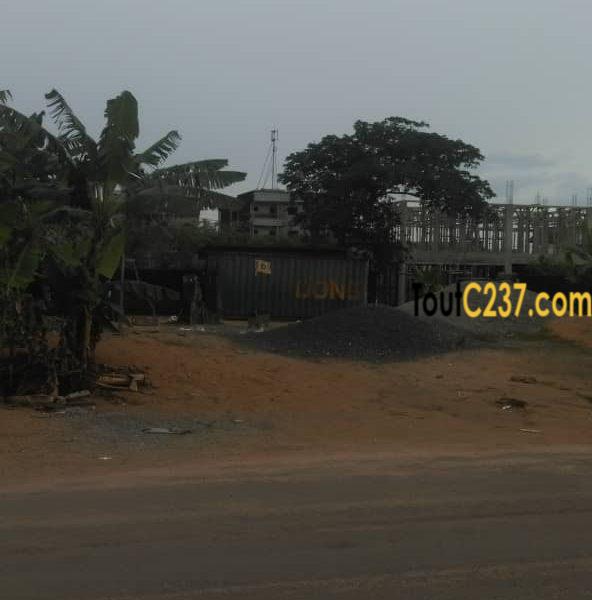 Terrain à vendre à Maetur Yassa, Douala