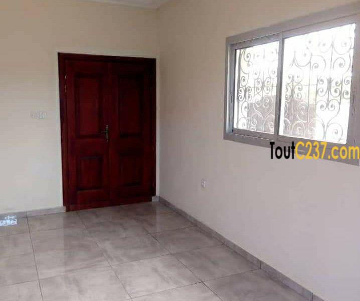 Appartement à louer à bonapriso, Douala