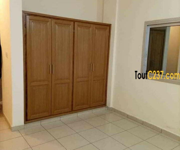 Appartement haut standing à louer à Logpom, Douala