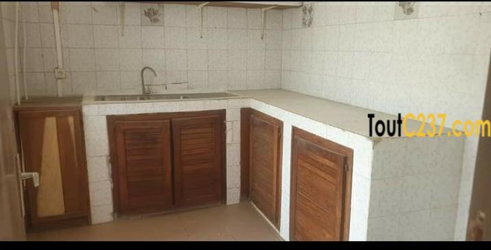 Maison, villa à vendre à Bonamoussadi, Douala