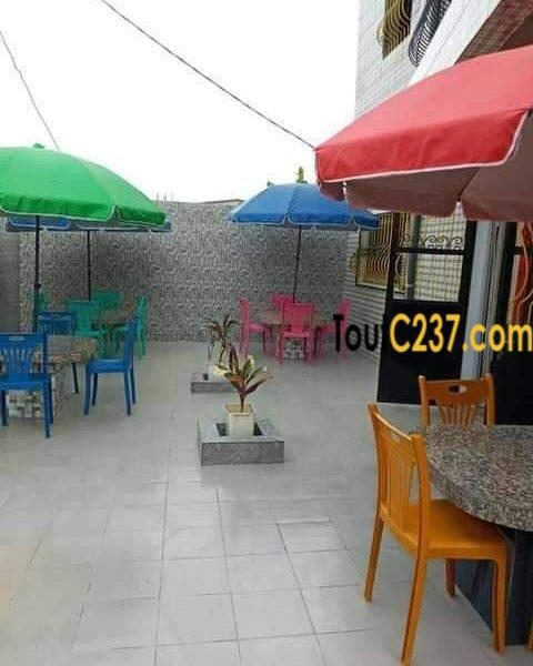 Immeuble à vendre à Japoma, Douala