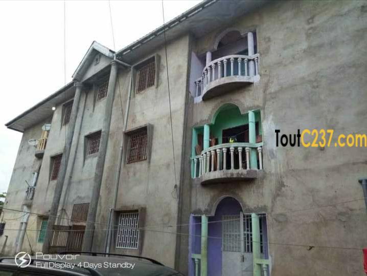 Immeubles à vendre à logbessou, Douala