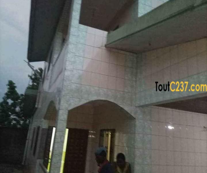 Duplex à vendre à pk14, Douala