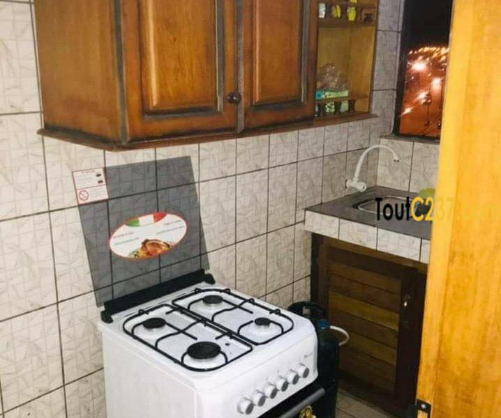 Studio Moderne à louer à Logbessou Douala