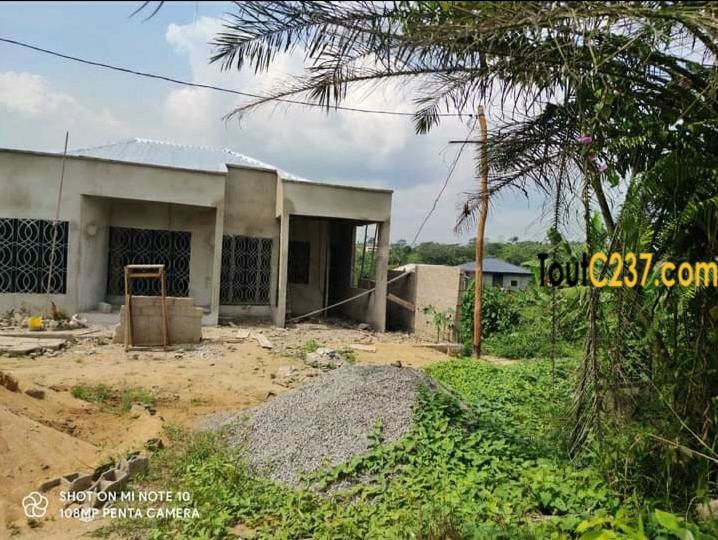 Terrain à vendre à Lendi, Douala