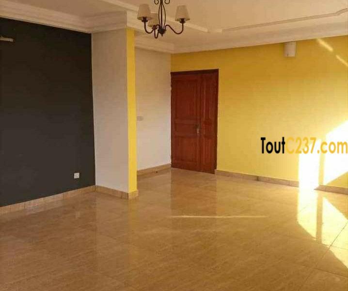 Appartement à louer à Makepe, Douala