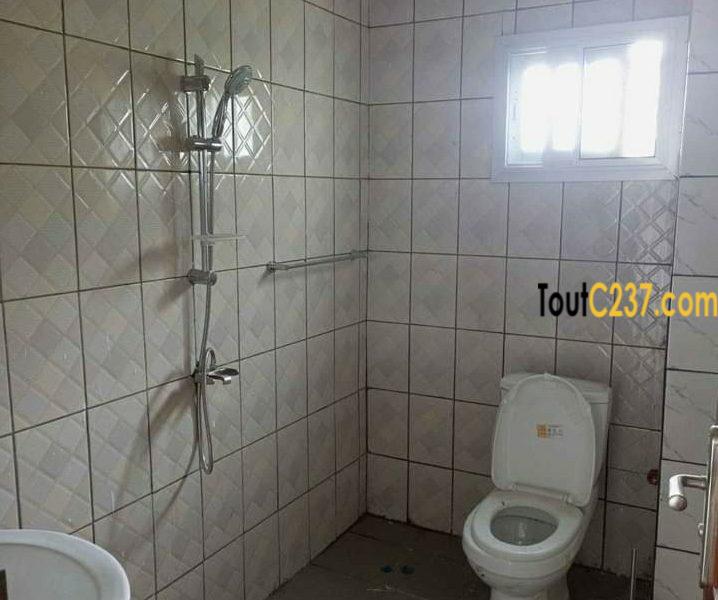 Appartement à louer à Makepe, Douala