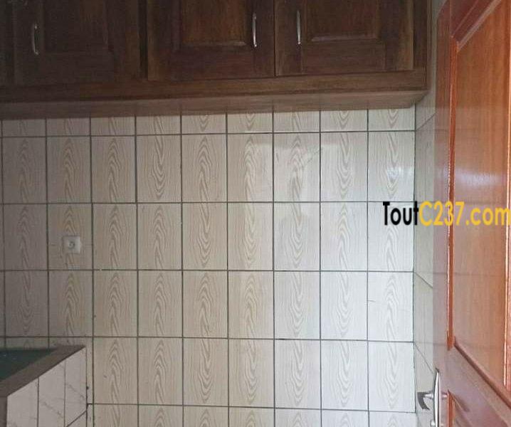 Appartement à louer à Makepe, Douala
