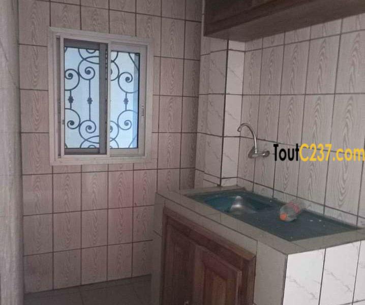 Appartement à louer à Makepe, Douala