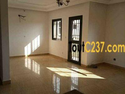 Appartement à louer à Makepe, Douala