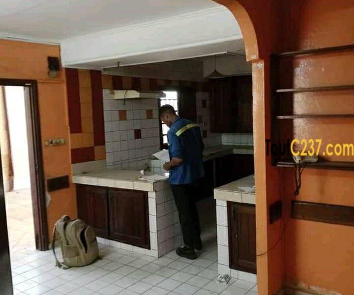 Villa à louer à Kotto Douala
