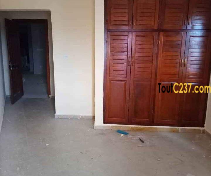 Studio Neuf à louer à Bonamoussadi Douala