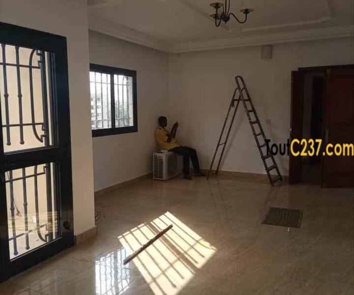 Appartement à louer à Makepe Douala