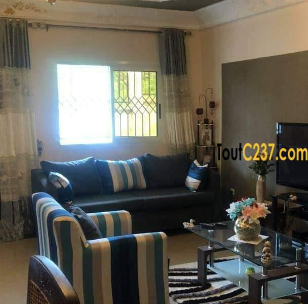 Maison Villa à vendre à Japoma Douala