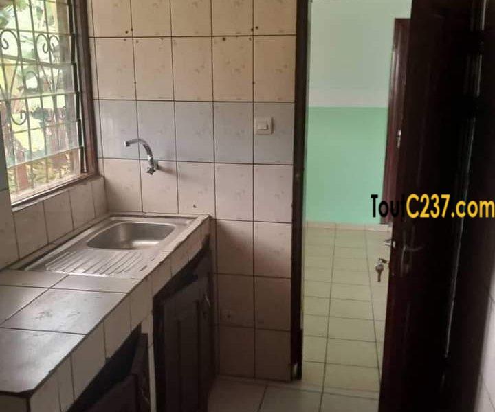 Maison à louer à Deido Douala