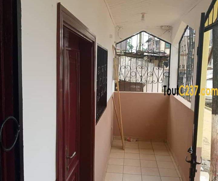 Maison à louer à Deido Douala