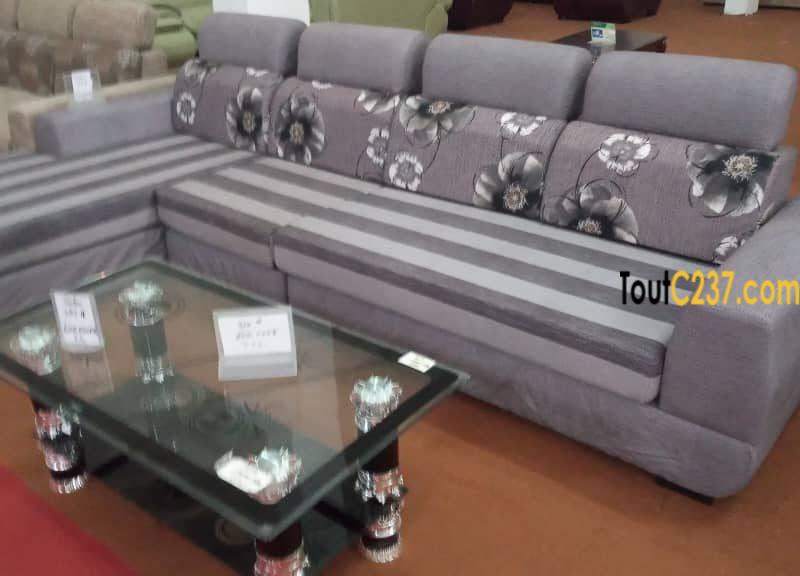 Soldes Canapé d'angle à vendre à Douala