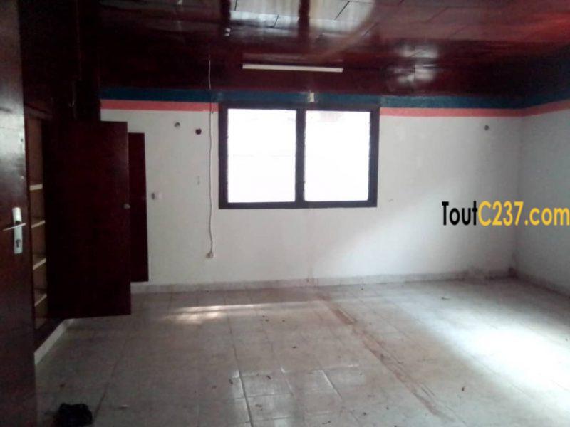 Grande villa, Maison à louer à Bali, Douala