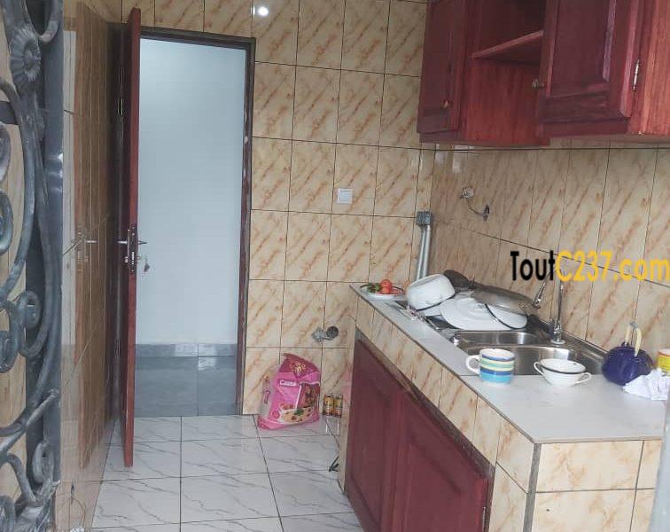 Studio à louer à Logbessou Douala