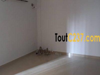 Appartement à louer à Makepe Douala