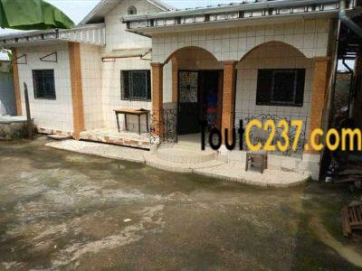 Villa à louer à Bépanda, Douala