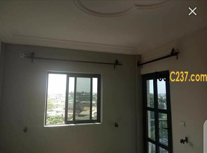 Appartement à louer à Logbessou Douala