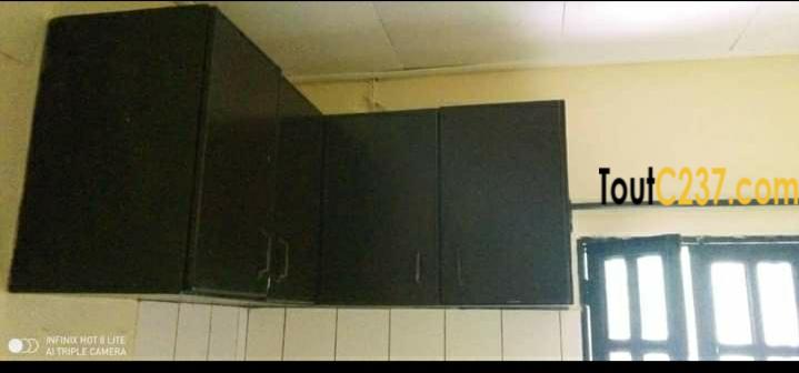 Studio moderne à louer à Bonapriso Douala