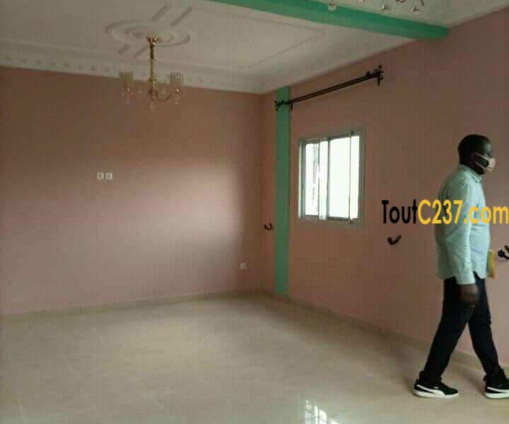 Appartement à louer à Logbessou Douala
