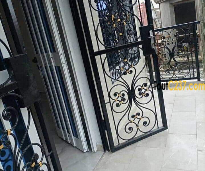 Appartement à louer à Logbessou Douala