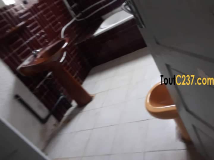 Maison à louer , house to rent, Bonapriso Douala