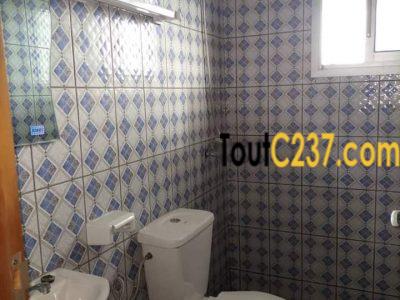 Appartement à louer à Logbessou Douala