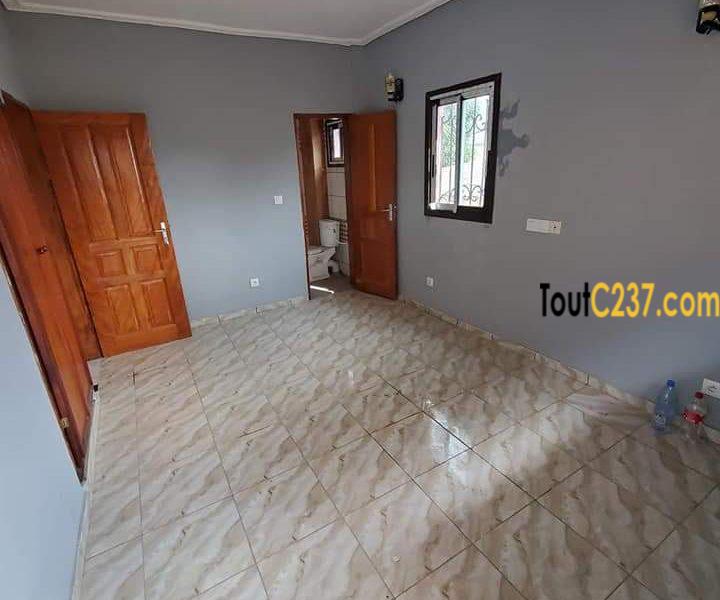 Appartement à louer à Kotto Douala