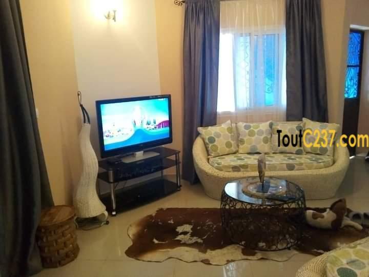 Appartement meublé à louer à Bonamoussadi, Douala