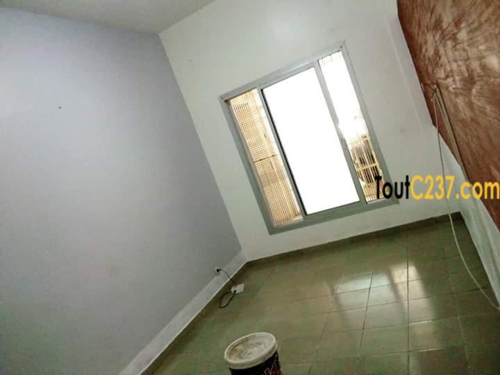 Appartement pour bureau à louer à Makepe Douala