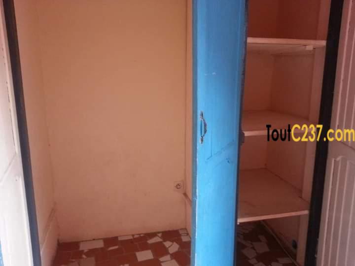 Appartement à louer à Bonamoussadi Douala
