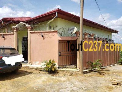 Maison à vendre à pk21 Douala