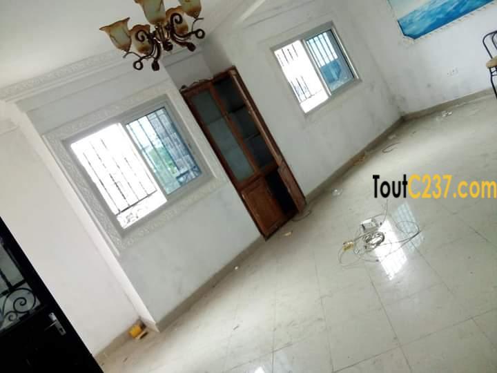 Appartement à louer à Makepe Douala