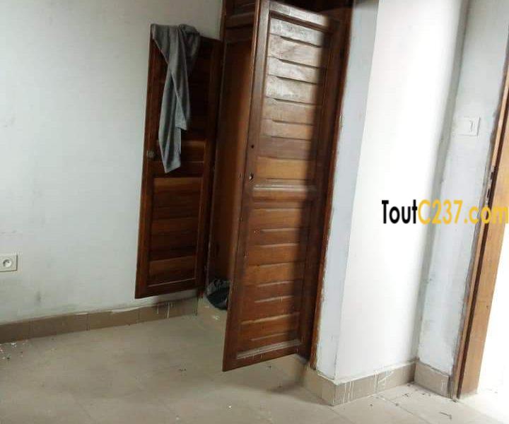 Appartement à louer à Makepe Douala